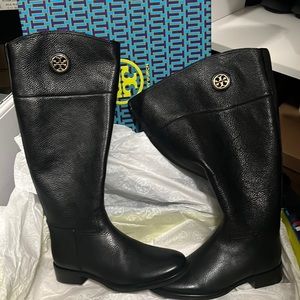 Tory burch black boots